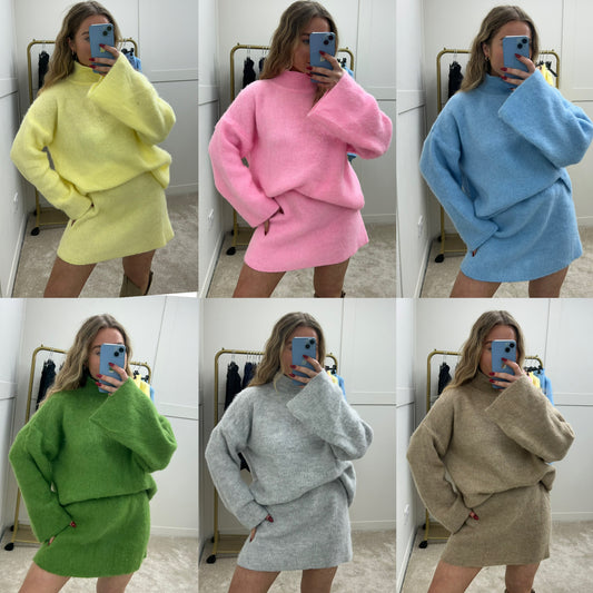 FIONA KNITTED SKIRT AND JUMPER SET