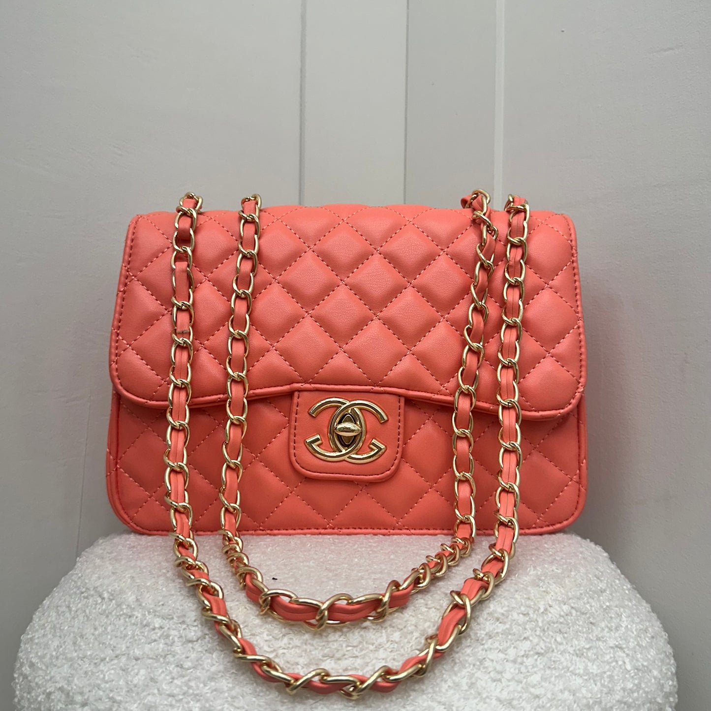 Chloe - Cushioned Bag