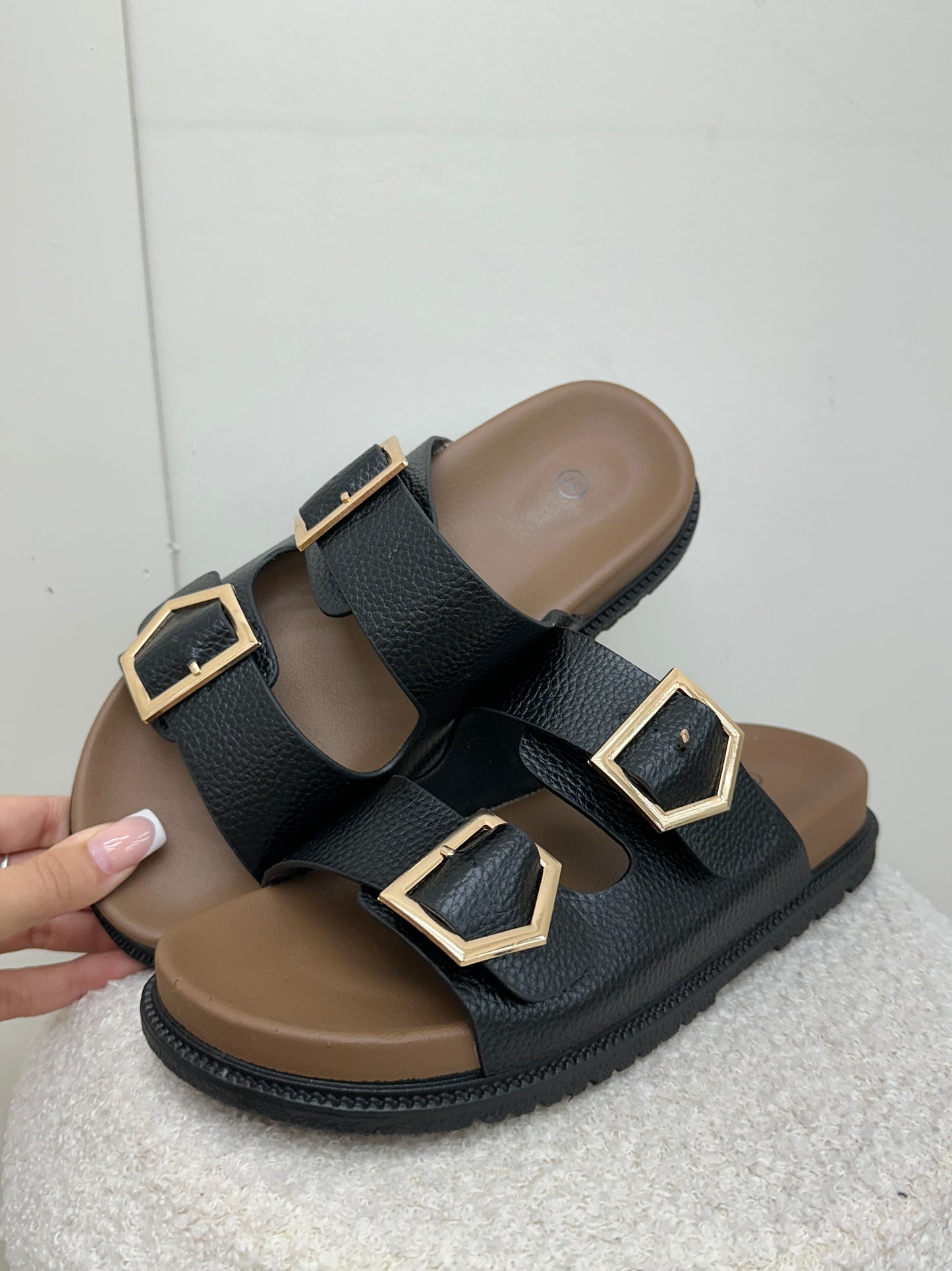 GOLD BUCKLE TWO STRAP SANDAL