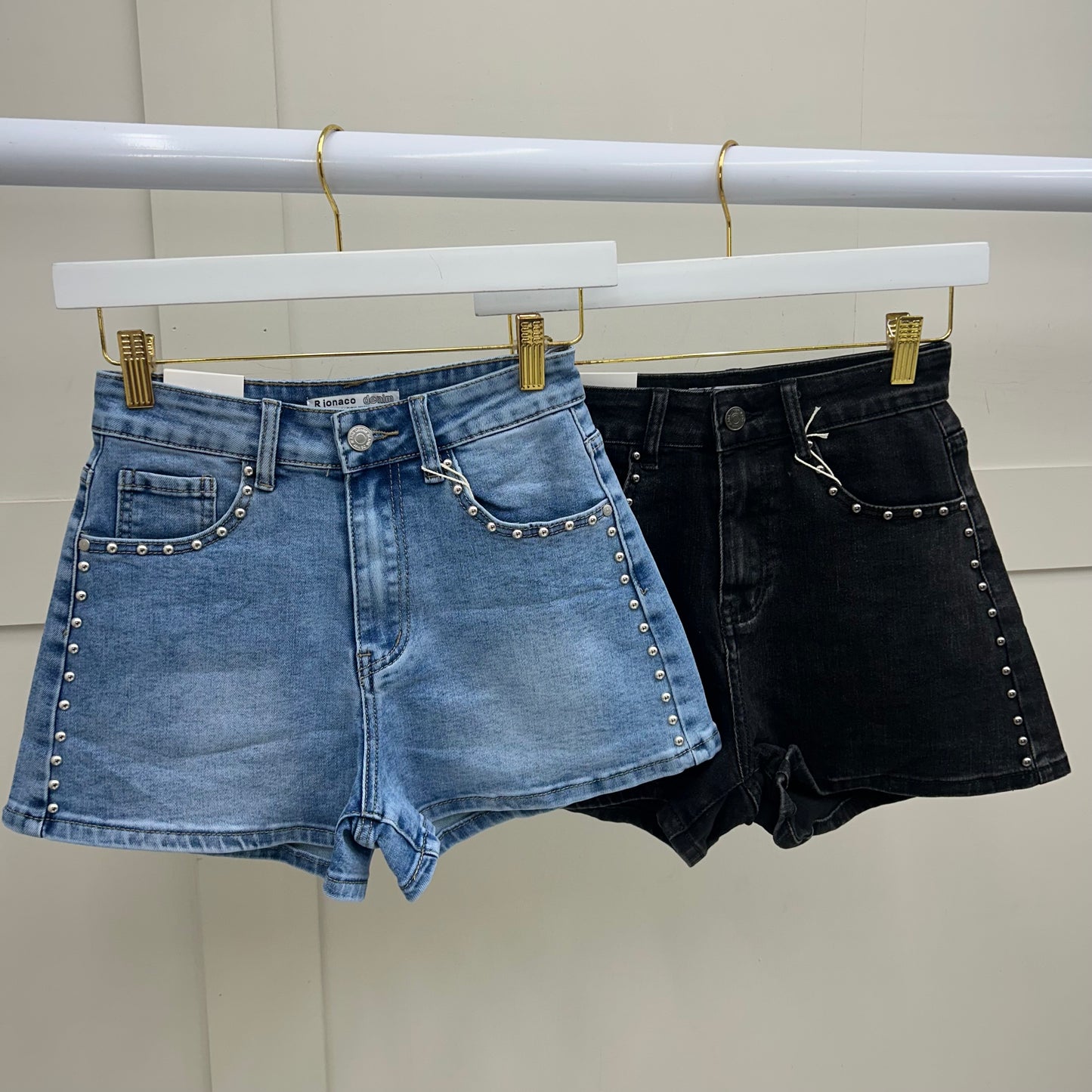 NEW STUD DENIM SHORTS