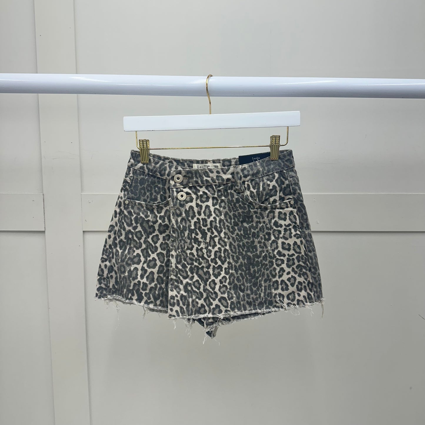 LILY - Leopard Skort