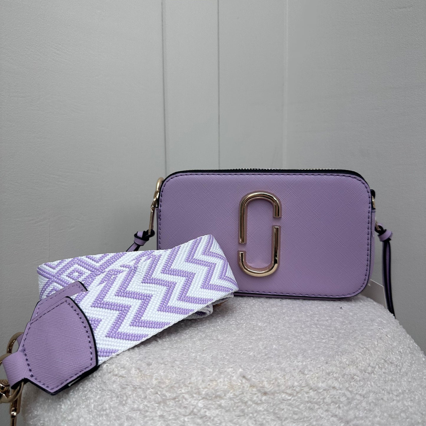 MIA Cross body bag with pattern strap