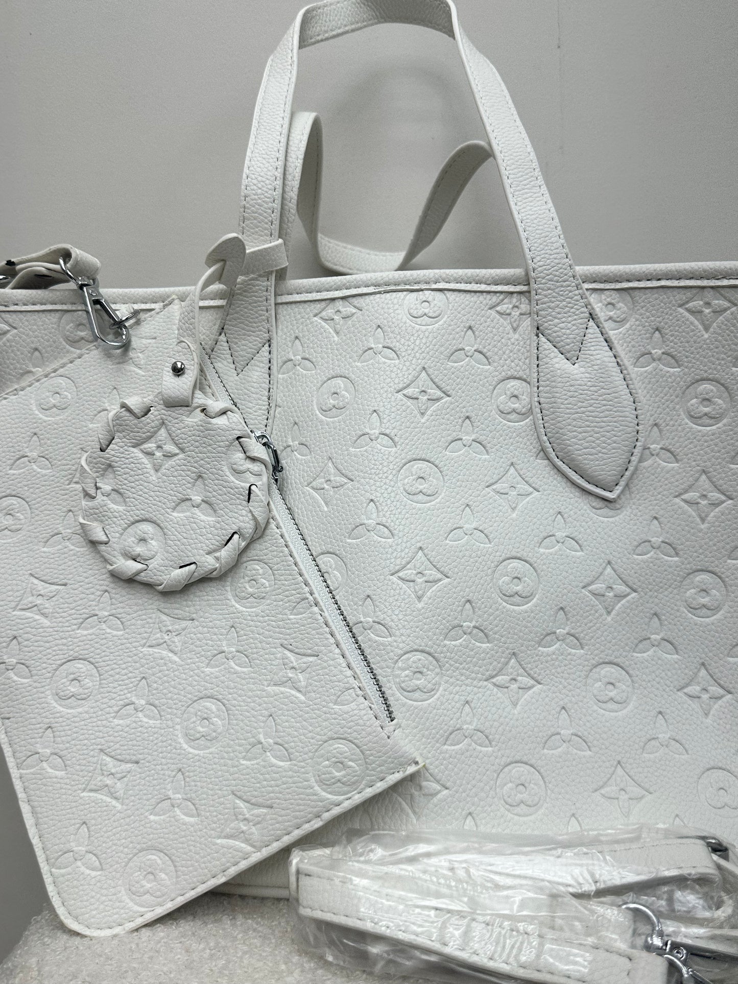 Lexie - Medium handbag