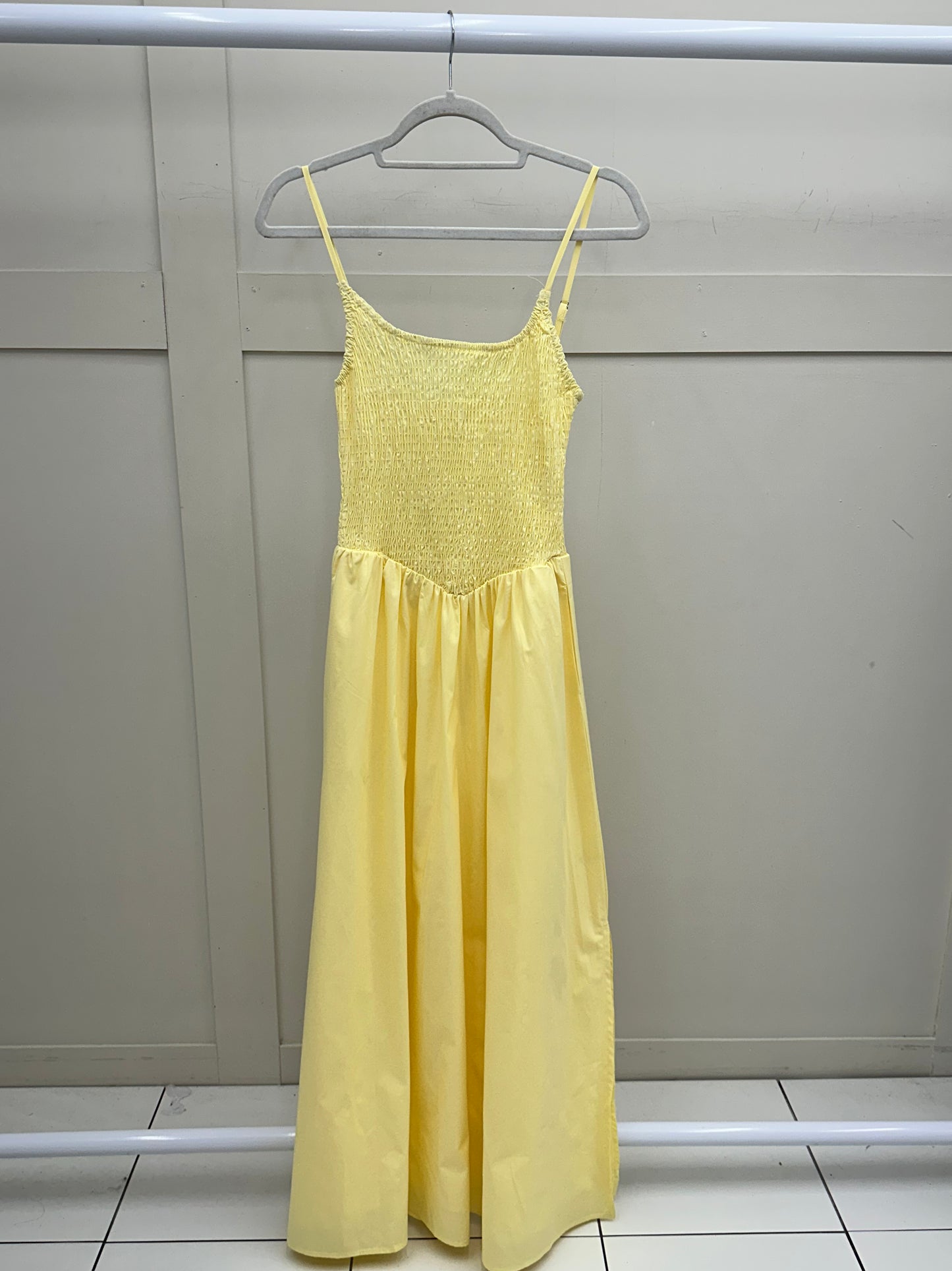 HOLLIE - Lemon Maxi Dress